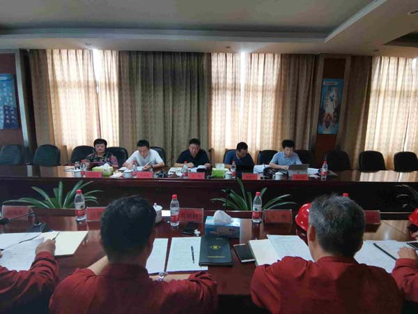 集团董事局主席王耀在邯郸黑猫视察调研 (1).jpg 集团董事局主席王耀在邯郸黑猫视察调研 (1).jpg